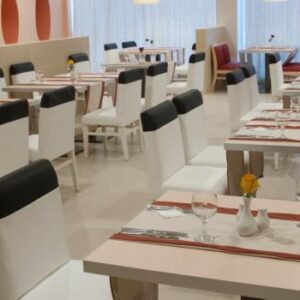 Hotel NH Capri restaurant