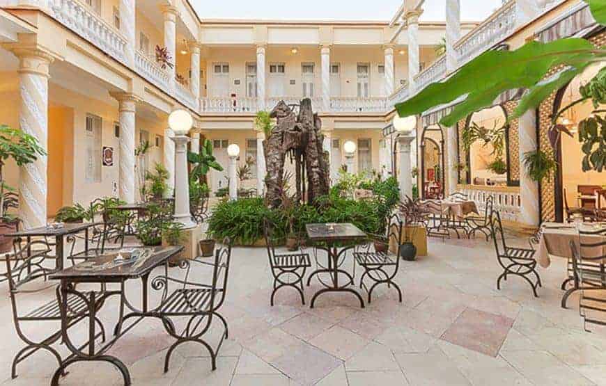 Hotel Colon