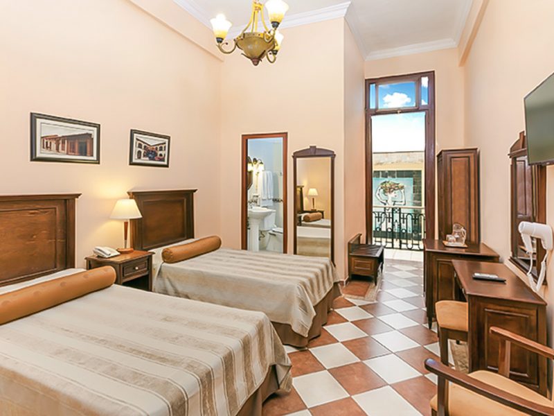 gran-hotel-habitacion-standard