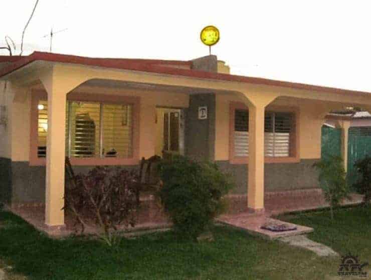 Casa Iliana Front