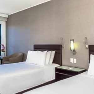 Hotel-NH-Collection-Royal-Travlefab-room