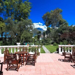 Hotel La Posada del Quinde - Travelfab-patio