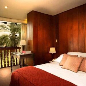 Hotel-Victoria-Travelfab-Room