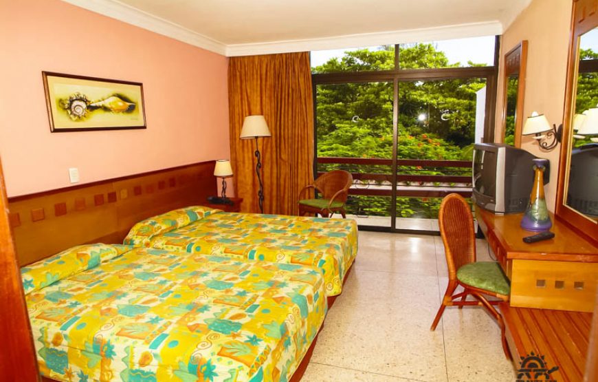 Standard Room – Roc Barlovento