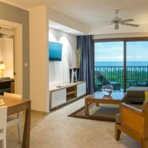 Warwick Cayo Santa Maria suite sea view room