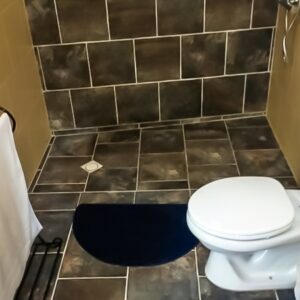 casa-havana-19-en-suite-shower