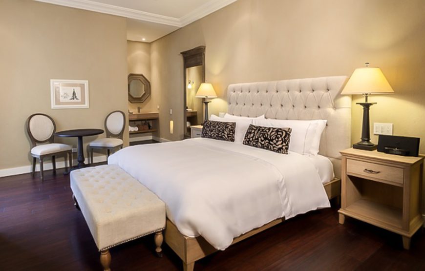 Premium Room – Bastion Luxury Hotel