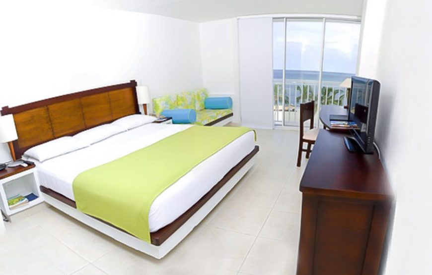 Superior Room (B&B) – Tamaca Beach Resort