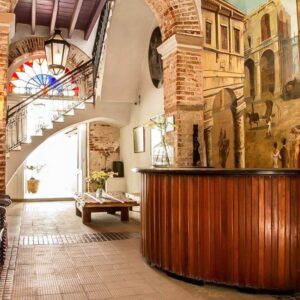 Hostal Casa Vieja- Travelfab