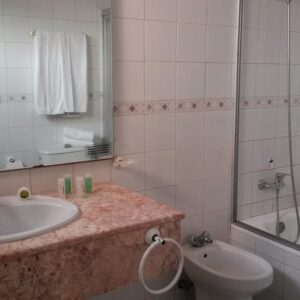 Vedado-Saint John's Rooms - Travelfab-5