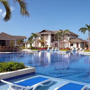 royalton cayo santa maria main pool